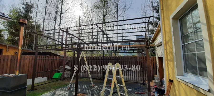 Навес односкатный арочный. Белоостров.