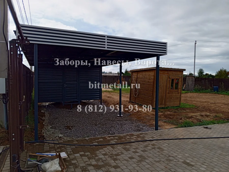 Бюджетный плоскокровельный навес с хозблоком. Иннолово